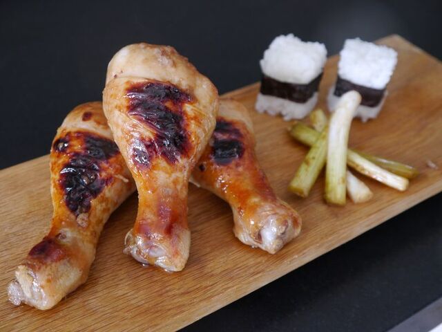 Kyckling(klubba) i honungsås - はちみつ醤油チキン