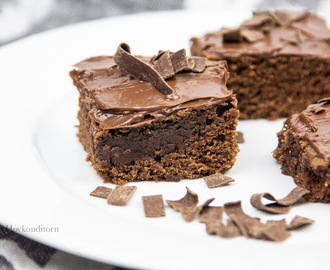 Chocolate Salted Caramel Squares