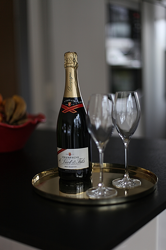 Tips på Champagne A Viot & Fils och gott nyttigt fredagssnacks
