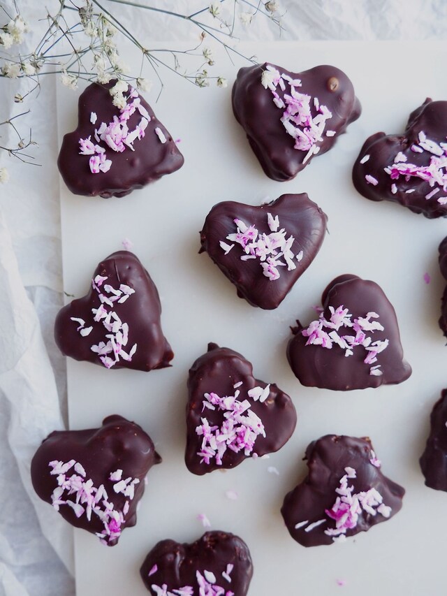 Valentine's Day "Nutella" Chocolate Ball Hearts covered in Dark Chocolate