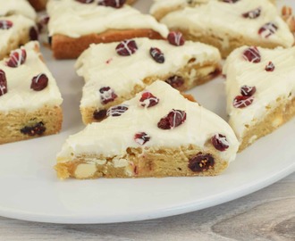 Cranberry Bliss Bars {Starbucks Copycat} Recipe