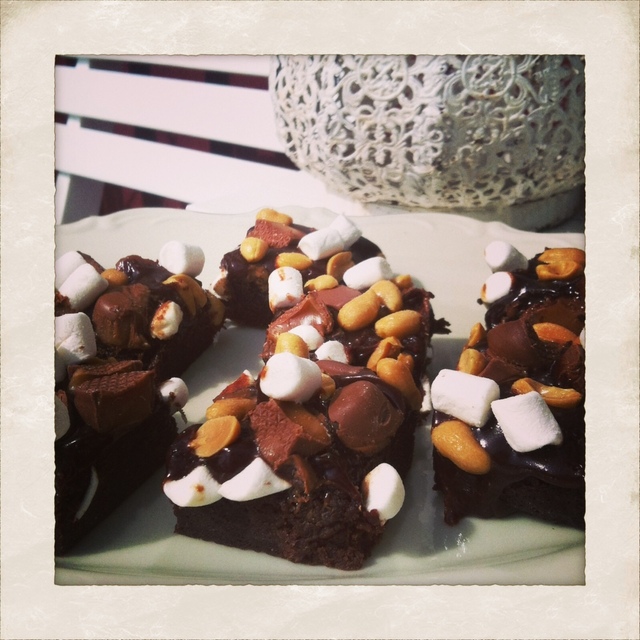 ROCKY ROAD-KLADDKAKA