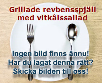 Grillade revbensspjäll med vitkålssallad