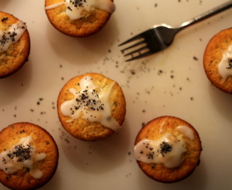 Lemon poppy seed muffins