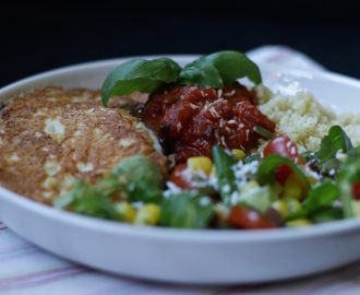 Auberginepiccata med tomatsås och hirs