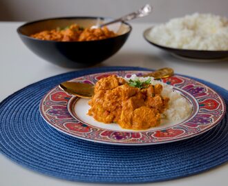 Tikka masala med kyckling eller oumph