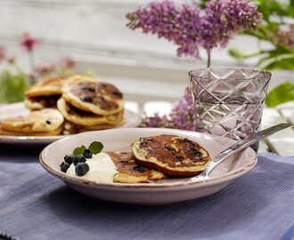 Amerikanska pannkakor med blåbär