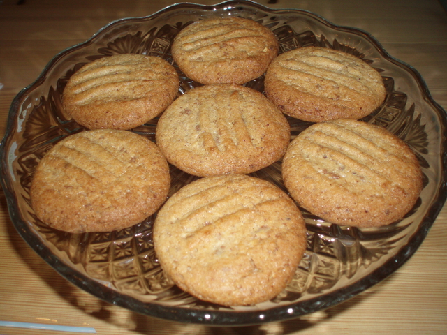 Cookies med hasselnötter