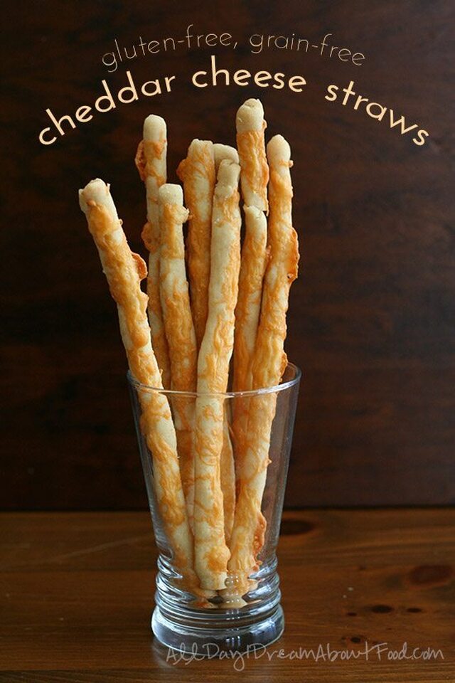Cheddar Cheese Straws – Low Carb and Gluten-Free