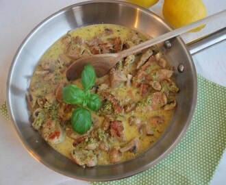 Tagliatelle med fläskfilé och citronsås