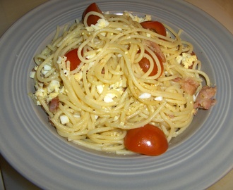 Spaghetti med kokt ägg