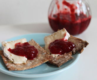 Snabbt knäckebröd med frö