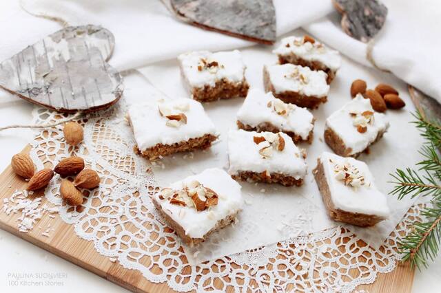 RAW Fig and Gingerbread Squares