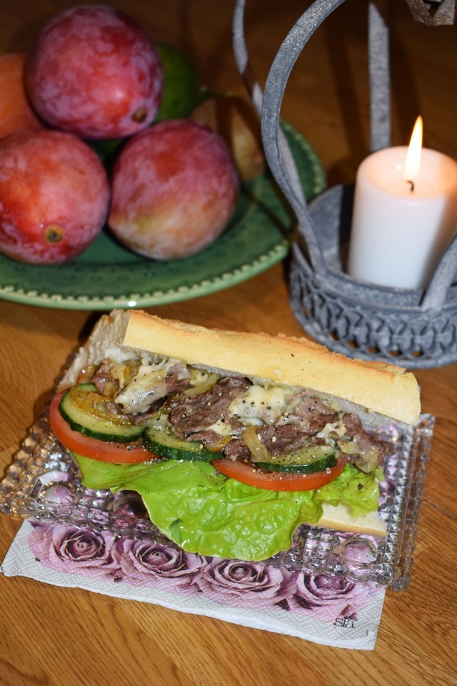 Philly cheese steak sandwich goes to Sweden