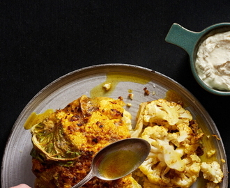 Helstekt blomkål med curry, chili och vitlök