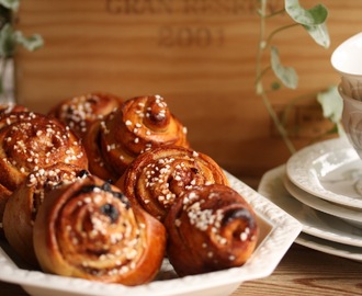 Kanelbullar med surdeg...