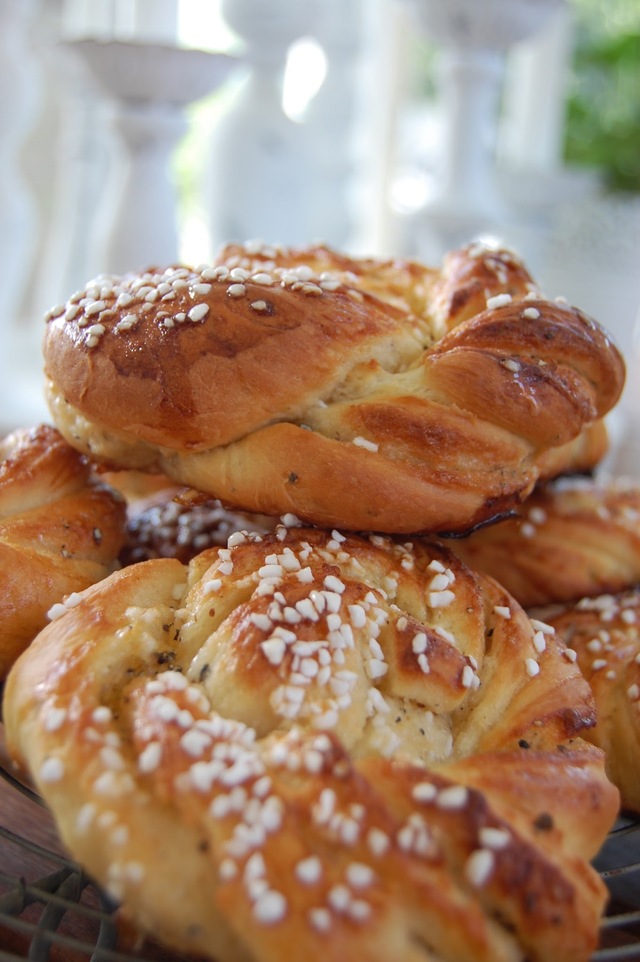 Sommarcafé på Bashult! Laddar med Midnattskakor, Citron & kardemummabullar & så mycket mer...