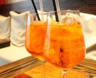 Solens mat & Italienska delikatesser – vår mat- och vinresa till Italien. Lite allmänt och en aptitretande Aperol Spritz.