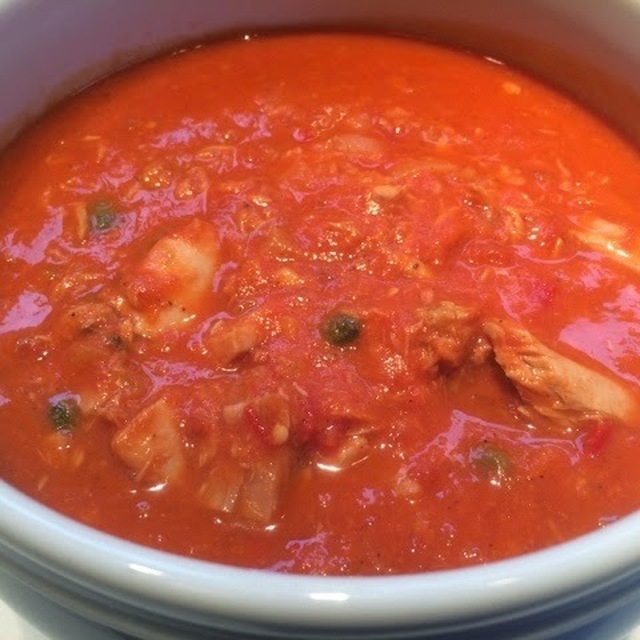 Snabb och smakrik tonfisk och tomatsås