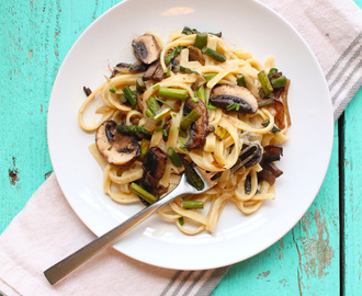 Healthy Vegan Fettuccine Alfredo