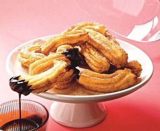 Churros med chokladsås