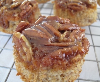 Sticky Pecan Upsidedown Cupcakes