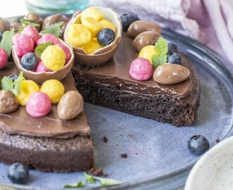 Brownietårta med godis