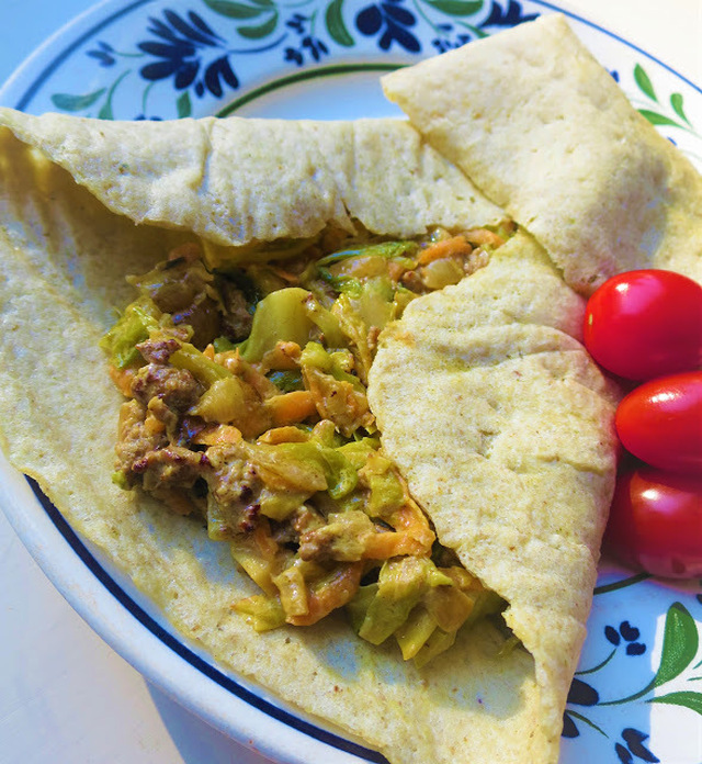 Tortillas med kryddig kött- och grönsaksröra