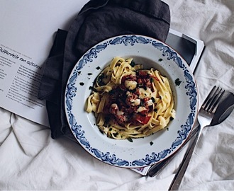 Paolo&#39;s Pappardelle (fettuccine) con Salsiccia