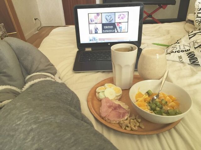 - A brunch in bed this Tuesday