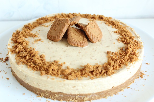 No-Bake Cookie Butter Cheesecake