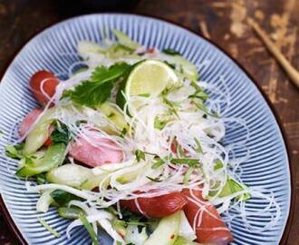 Asiatisk korvsallad med chili och lime