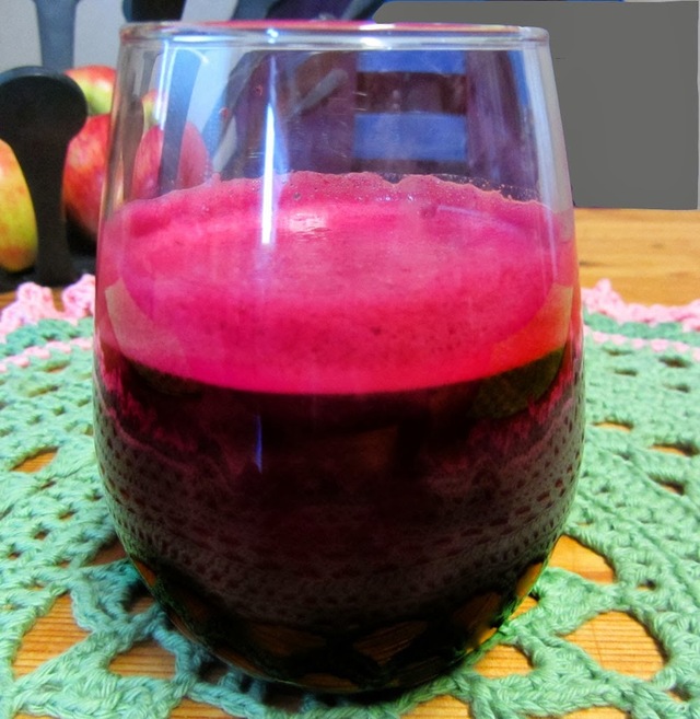 Gör din egen juice - Granatäpple, rödbeta och lingon