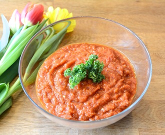 Långlagad tomatsås i Crock Pot