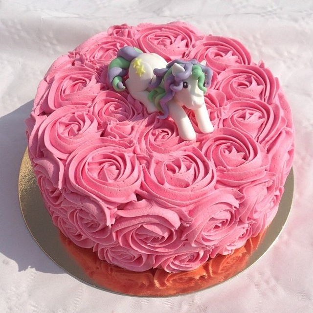 Födelsedagstårtor & Cupcakes Till Elina