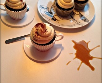 Espressocupcakes med Vit chokladfrosting