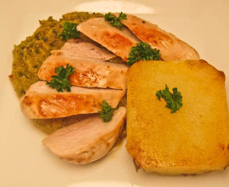 Kyckling, grönpesto med bakpotatis. ”veckans matlåda”