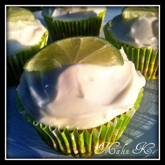 MOROTSCUPCAKES MED LIMEFROSTING