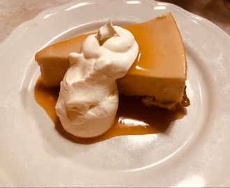 Banoffe cheescake med vispgrädde