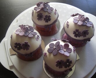 Violcupcakes till sommarfest