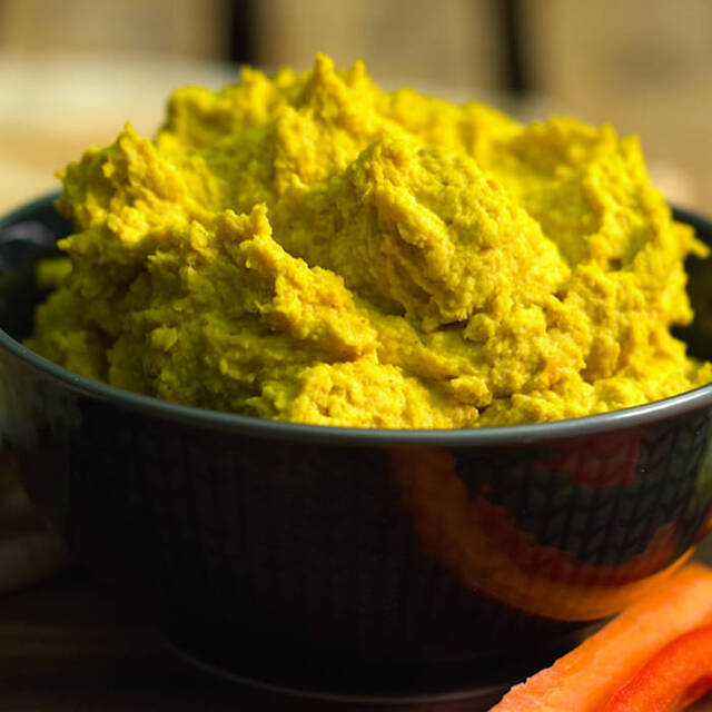 Hummus med gurkmeja – enkelt recept