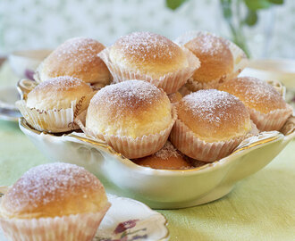 Pariserbullar med vaniljkräm