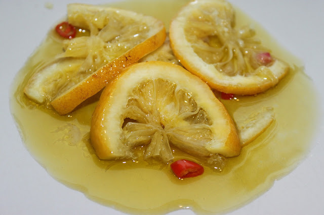 En variant av saltinlagda citroner