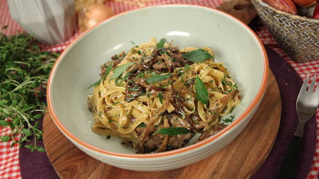 Oxfilépasta – krämig pasta med grädde