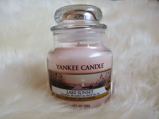Yankee candle - lake sunset