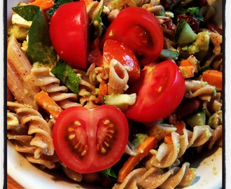 Vegetarisk pastasallad