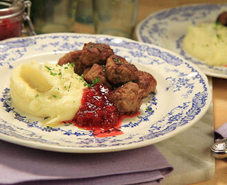 Tommy Myllymäkis köttbullar med potatismos och lingon