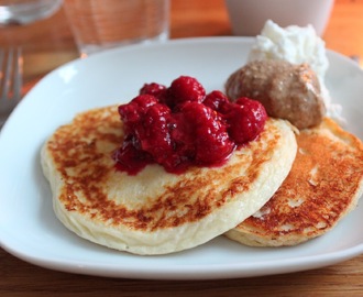 Favoritlunchen! Kesoplättar med hallon, kvarg och mandelsmör