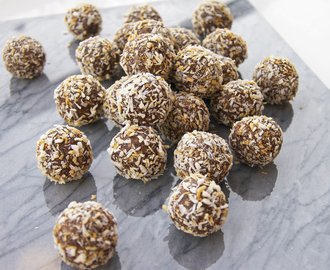 Kokosbollar med chokladcrunch