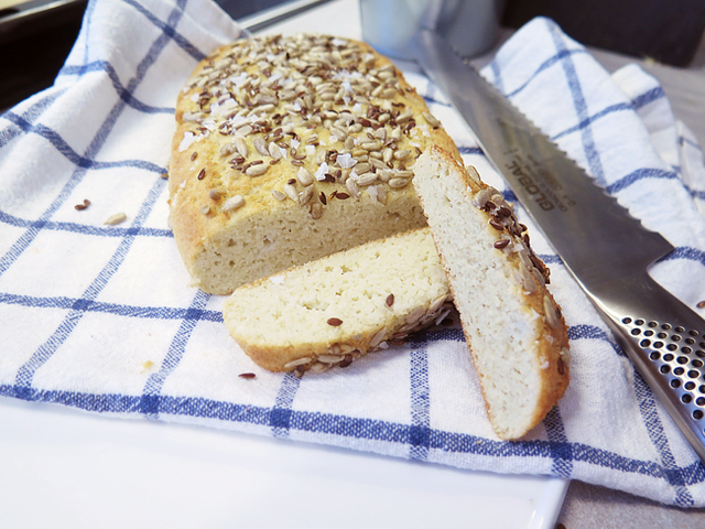 Glutenfree, healthy, white bread!